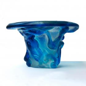 Angelo Rinaldi,  "Alghe", vaso scultura in vetro massello trasparente sovrapposizione di vetro celeste irregolare in rilievo su tutta la superfice, superficie acidata,  h. cm. 18x34,5x32, firma incisa, 1965.