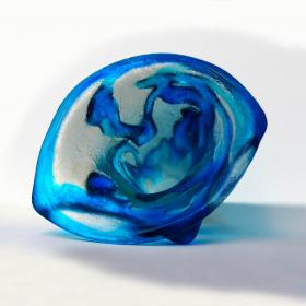 Angelo Rinaldi,  "Alghe", vaso scultura in vetro massello trasparente sovrapposizione di vetro celeste irregolare in rilievo su tutta la superfice, superficie acidata,  h. cm. 18x34,5x32, firma incisa, 1965.